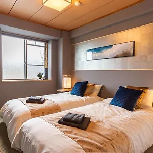 Design House Ao Apartment Osaka